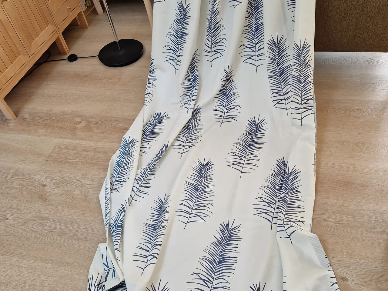 Billede 2 - Gardiner i stof – lette og lyse