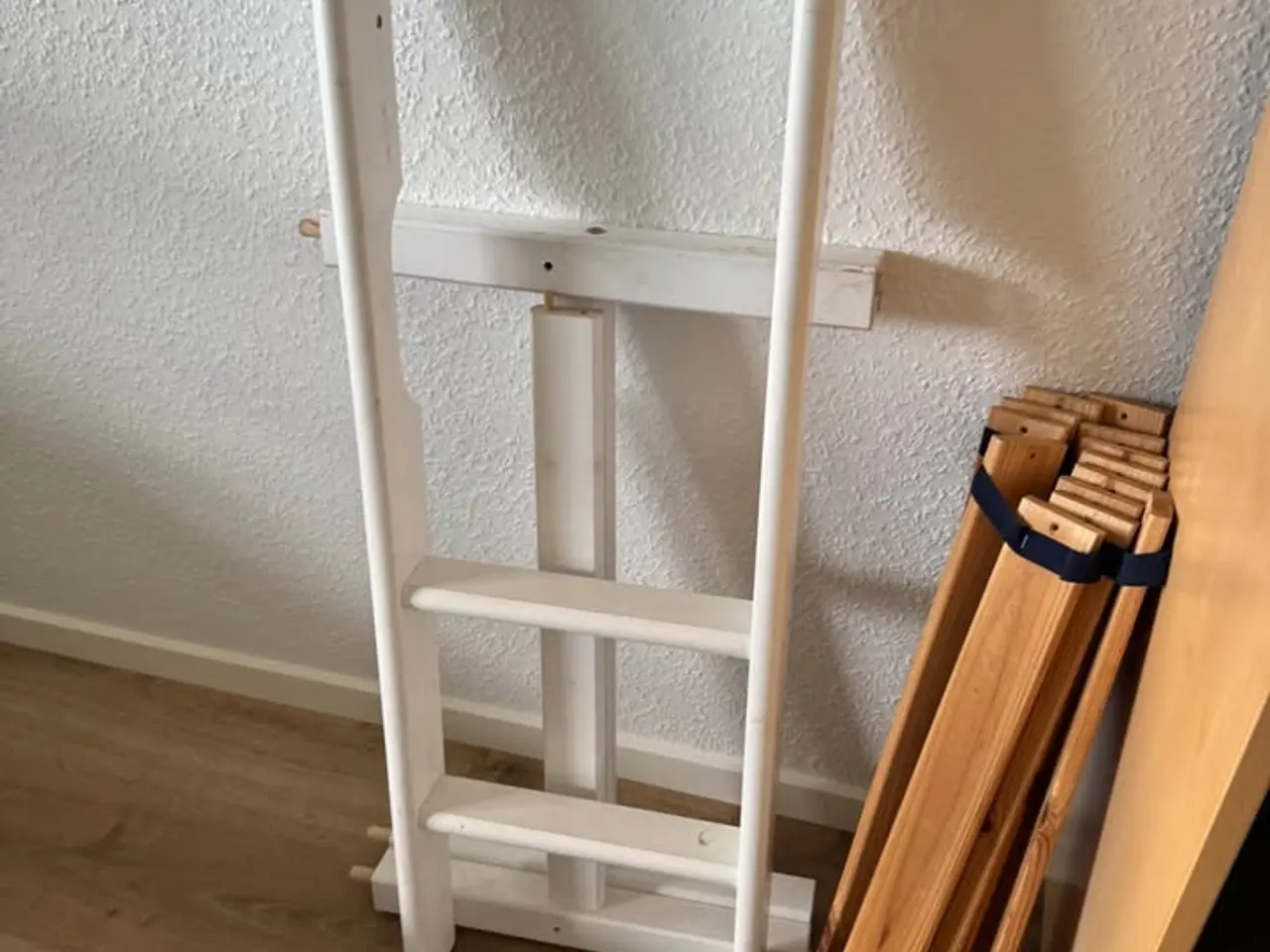 Billede 2 - Hoppekids ECO Comfort halvhøj børneseng inkl. IKEA
