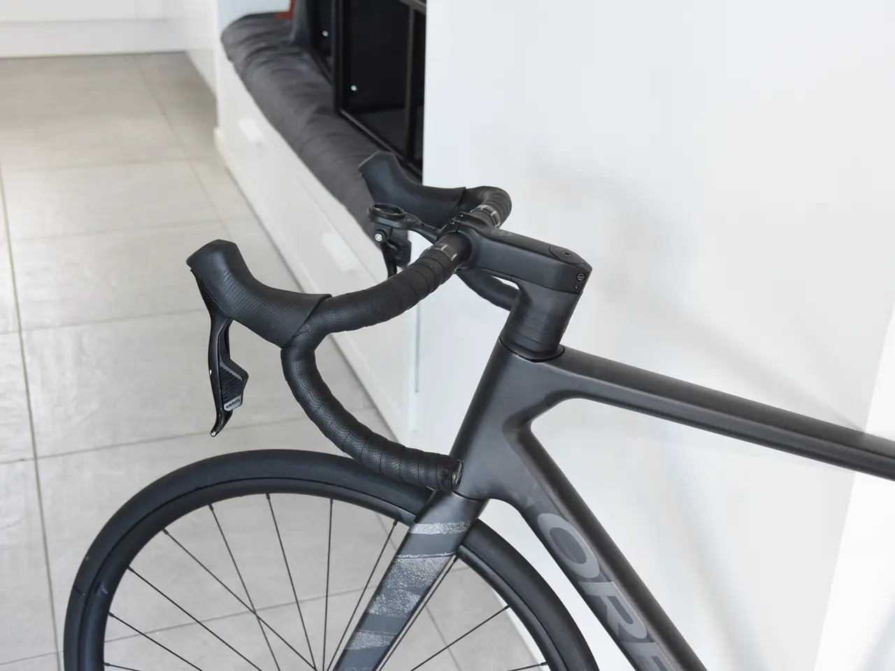 Billede 6 - næsten ny carbon racercykel