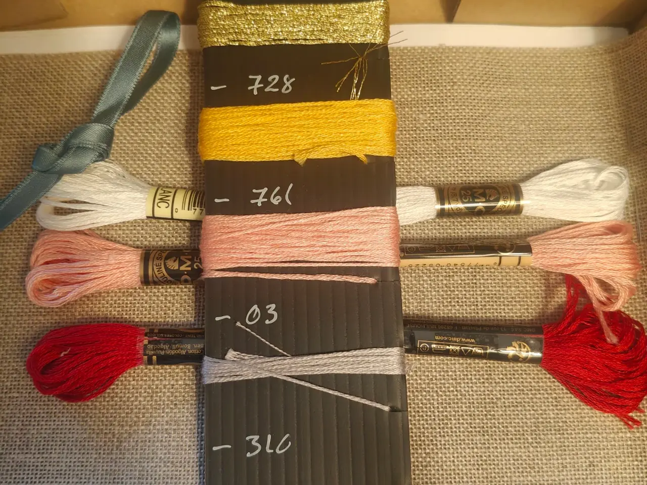 Billede 2 - Jule broderi kit i unikt design