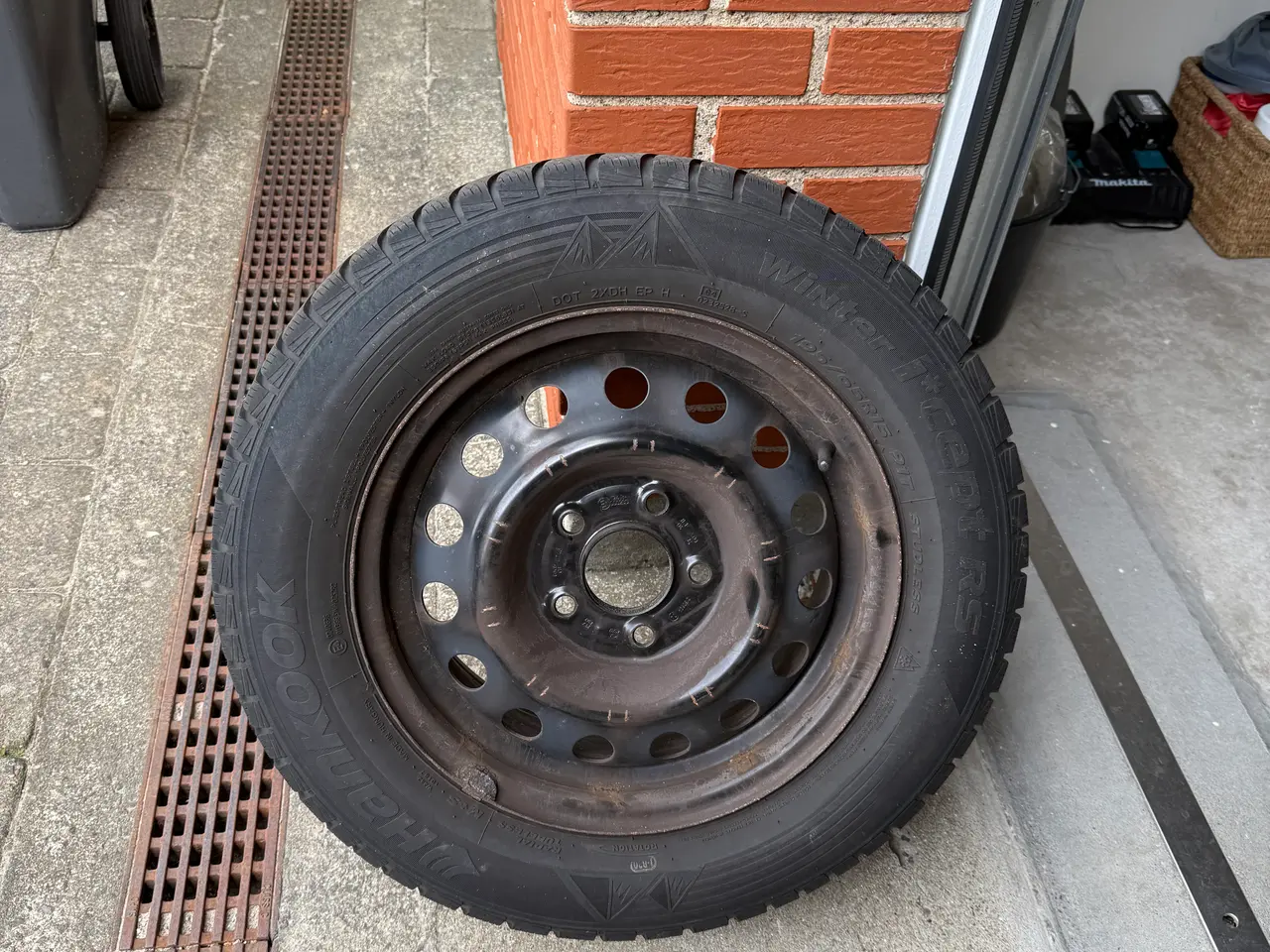 Billede 1 - Vinterdæk: Hankook Winter i*cept RS2 (195/65 R15)