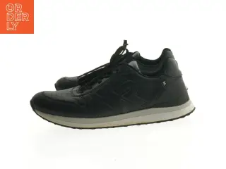 Sorte sneakers