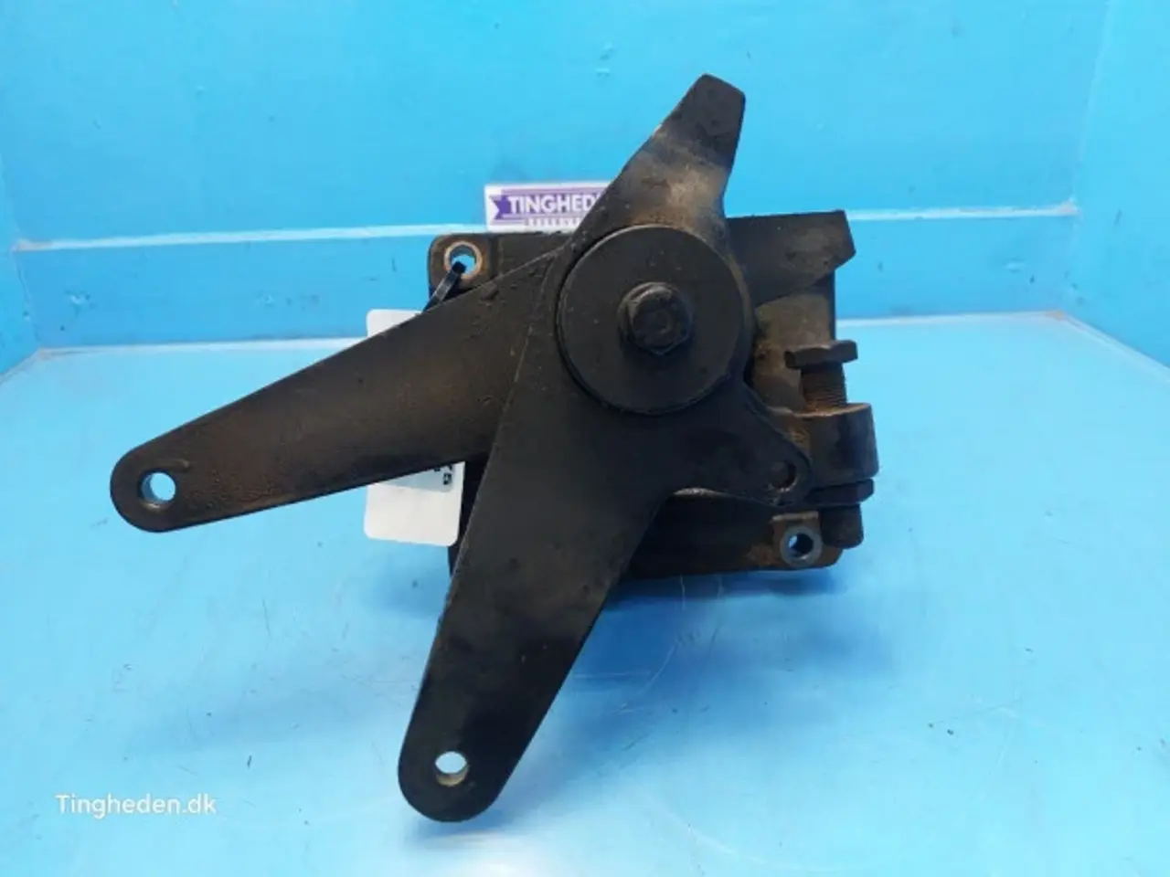 Billede 4 - New Holland T6 Beslag 48031003