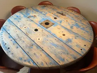 Kabeltromlen.dk spisebord