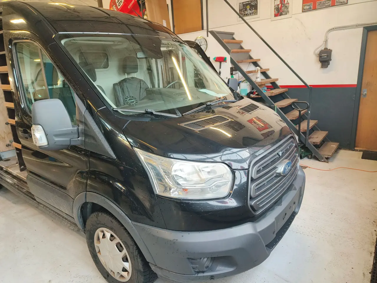 Billede 1 - Ford Transit 2,0 170 HK Udlejning