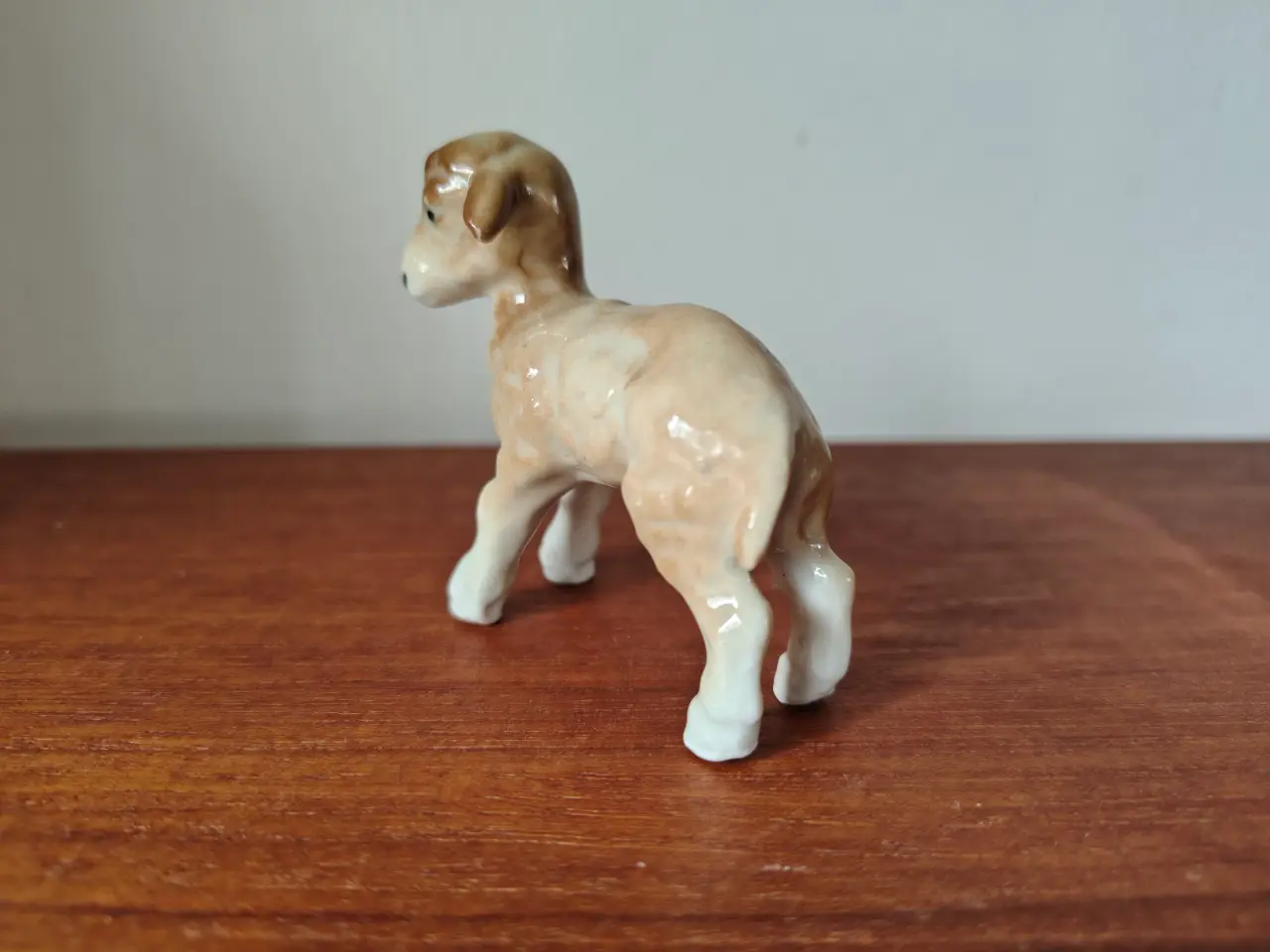 Billede 4 - Lille sød porcelænsfår