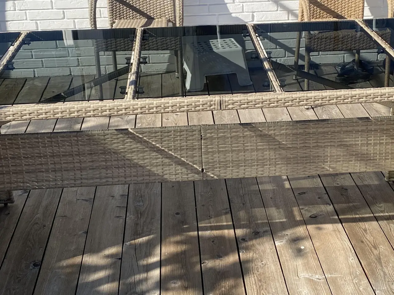 Billede 2 - Havebord 240x90, i flet og glas
