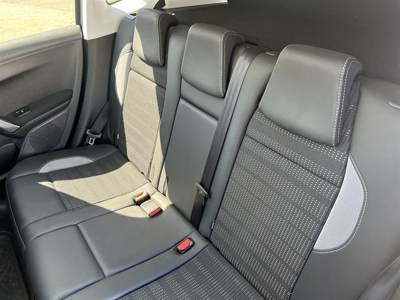 Billede 9 - Peugeot 2008 1,5 BlueHDi Selection Sky 100HK 5d