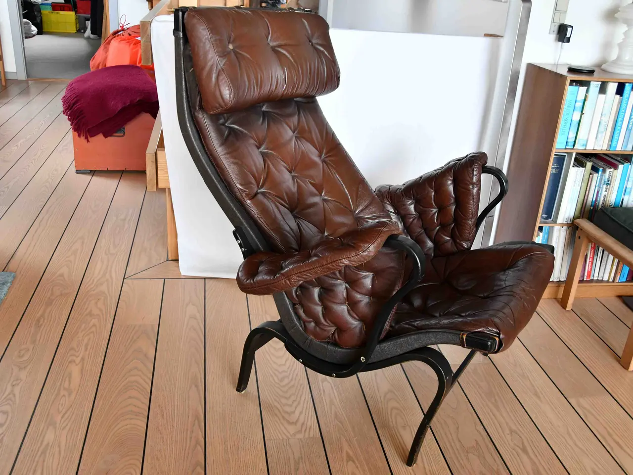 Billede 2 - Pernilla, Dux stol designet af Bruno Mathsson
