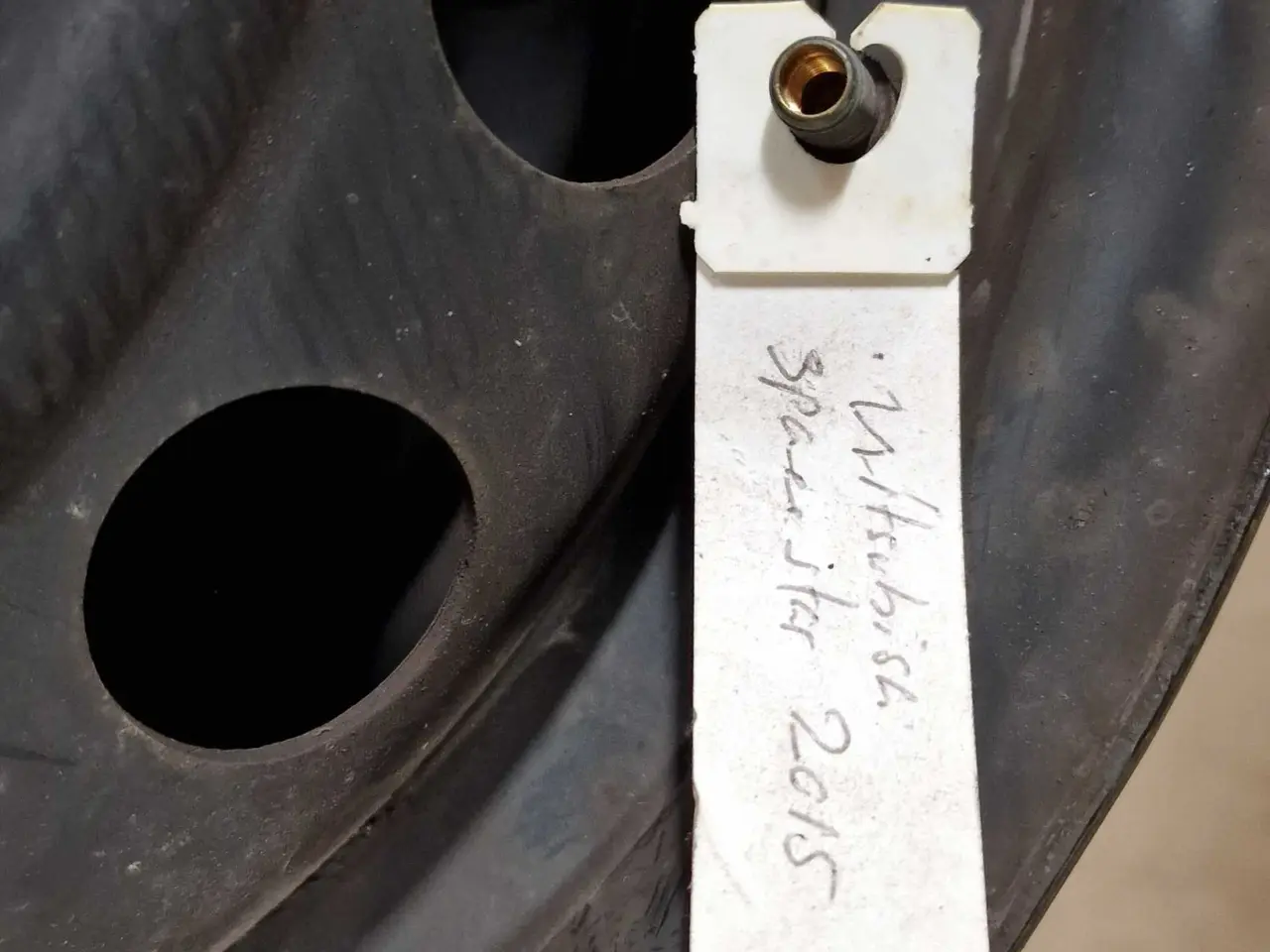 Billede 2 - Stålfælge med Tpms senso1r, ret fint nyere sæt