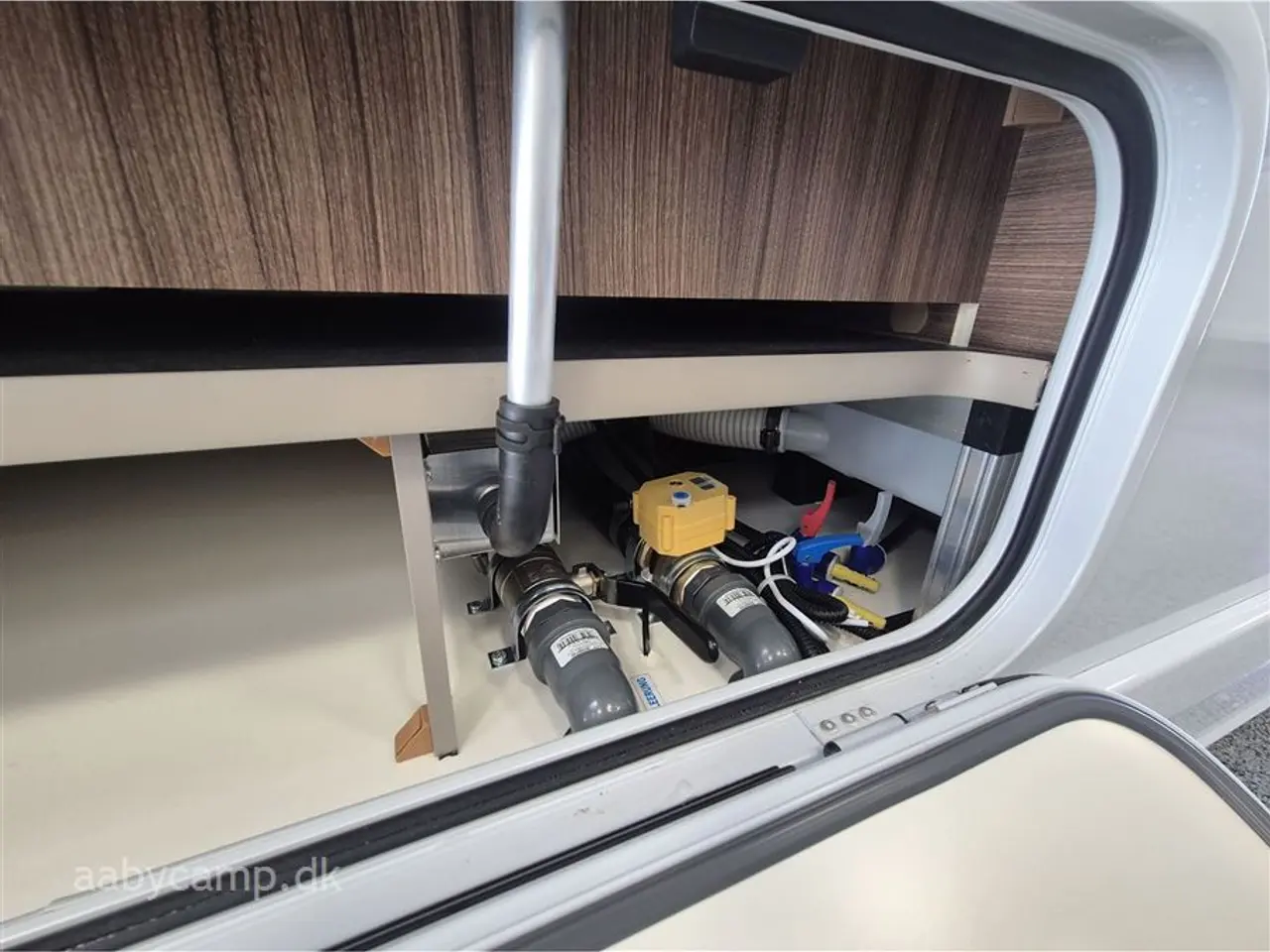 Billede 33 - 2026 - Eura Mobil Integra 890 QB Eura Mobil Integra I 890QB - Alde - Klima - Markise - Lithium batteri - Solar