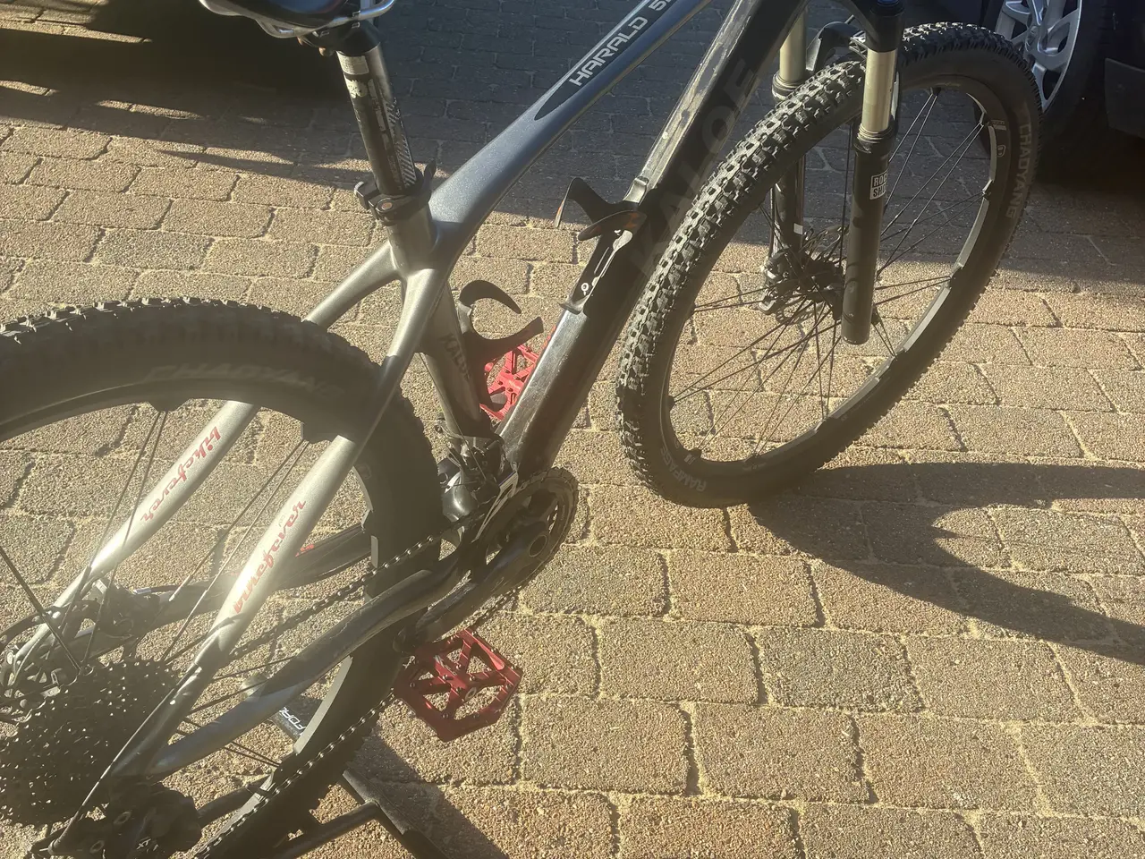 Billede 4 - Rigtig fin Carbon MTB