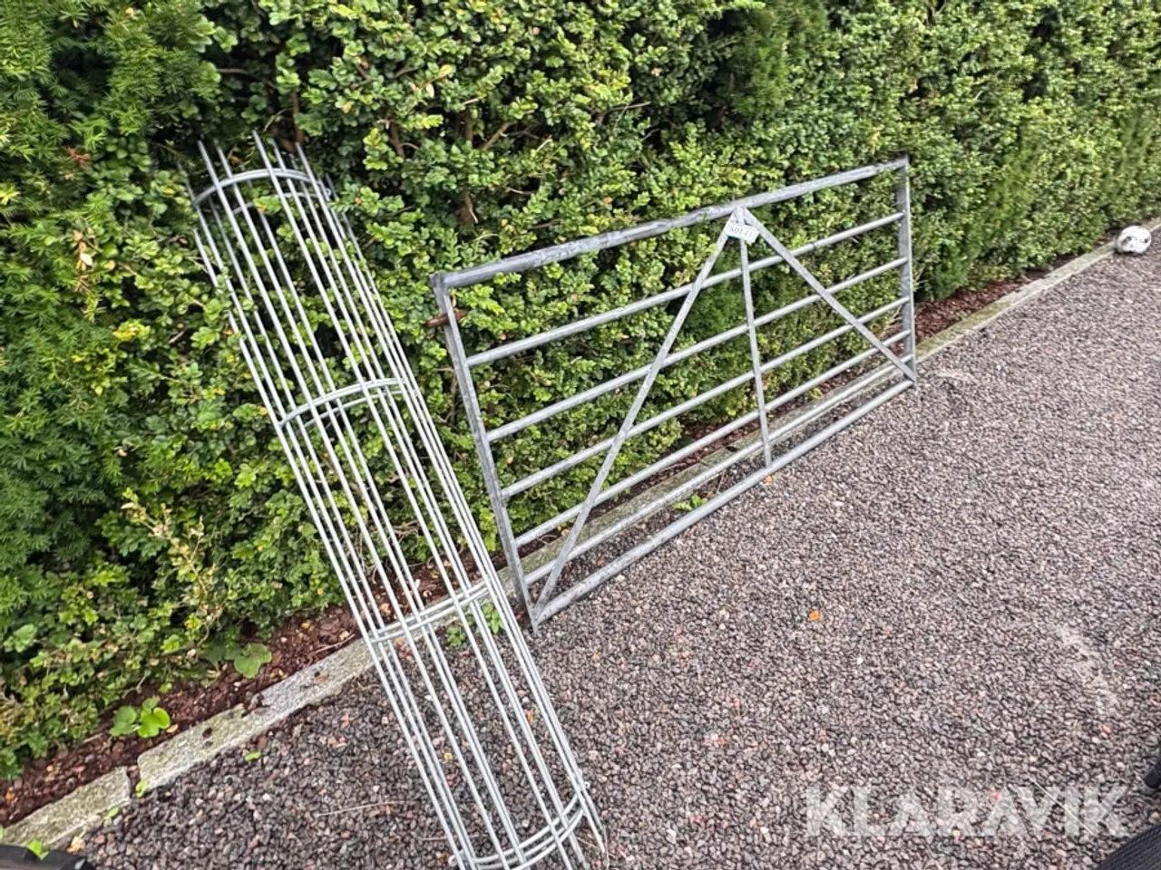 Billede 2 - Låge samt stativer