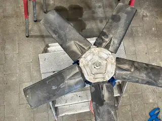 1,1 kW. motor.
