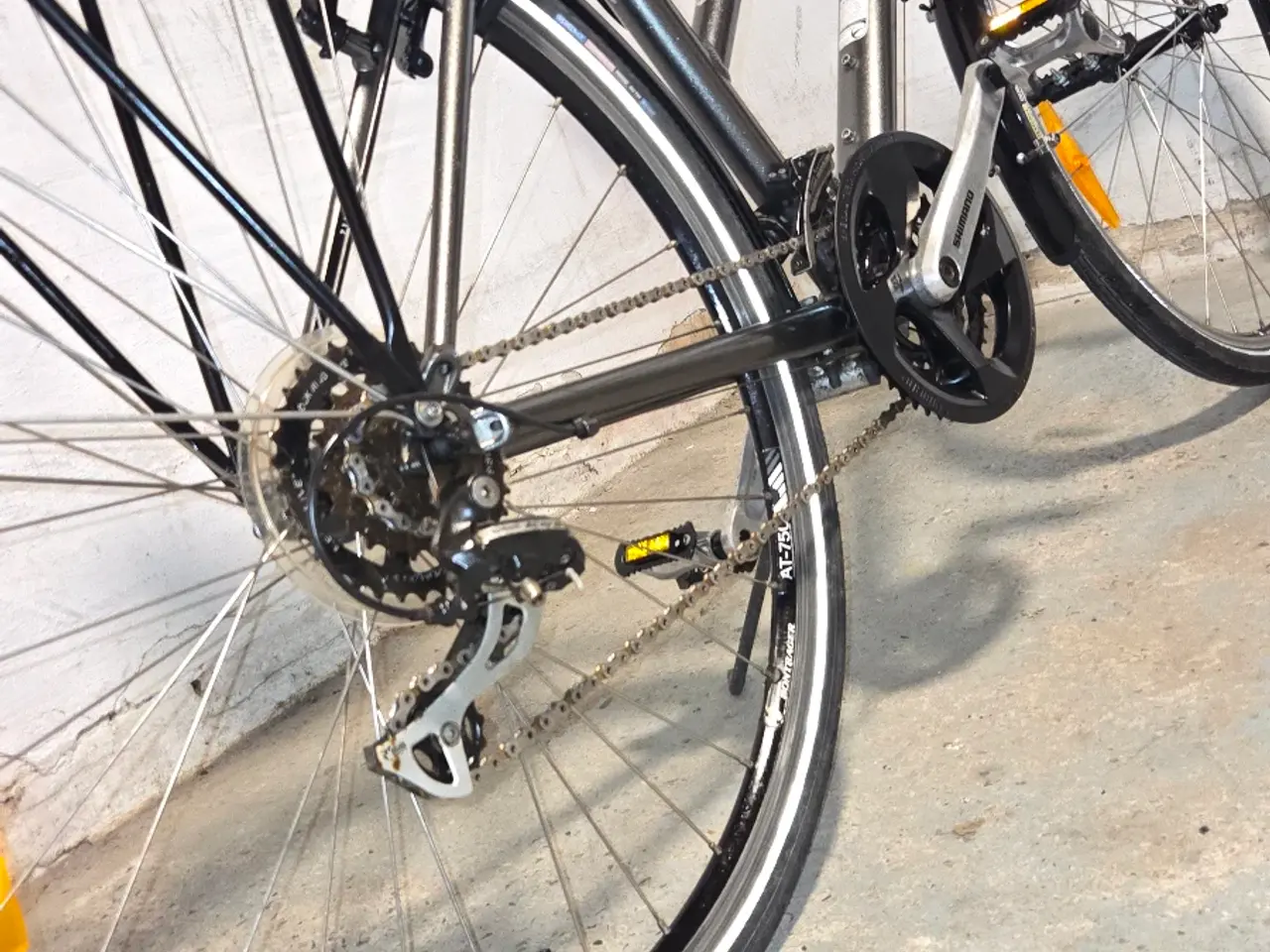 Billede 3 - Trek 7.1 FX WSD damecykel – 28” – 21 gear – 51 cm