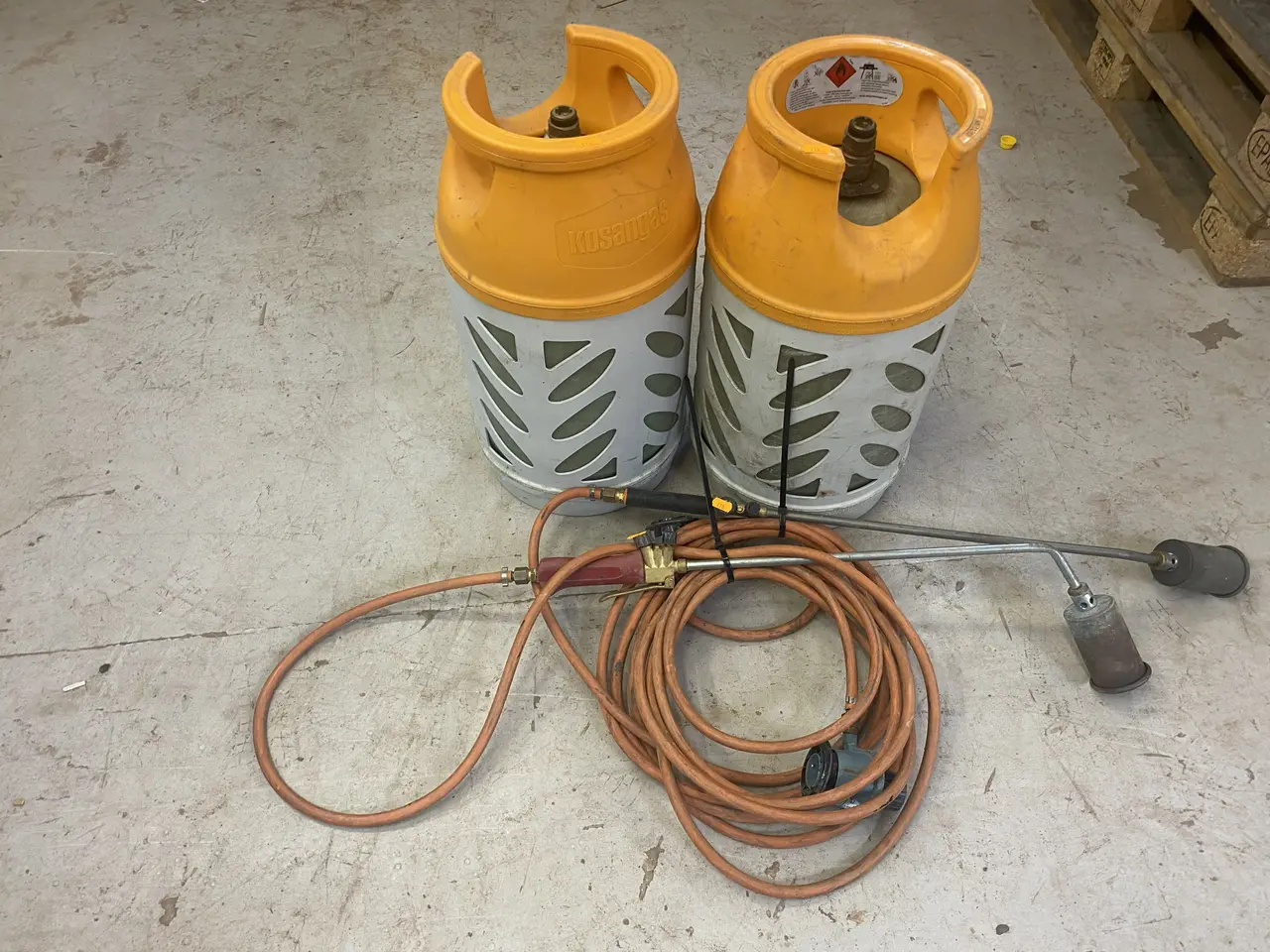 Billede 1 - 2 stk Gasflasker m/brænder