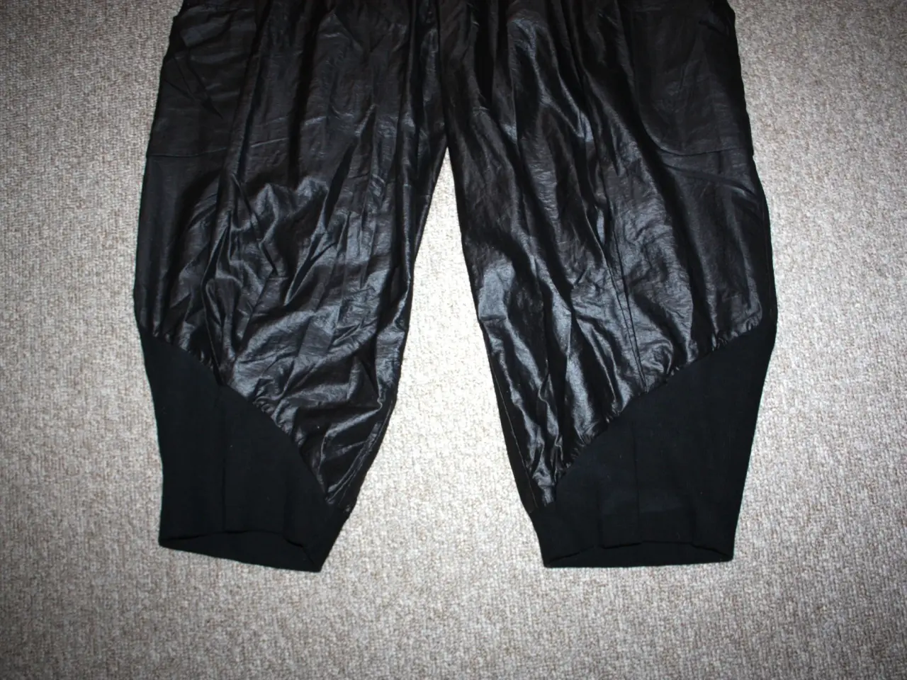 Billede 3 - Ny Uldahl bukser str. 44 ny pris 899 kr.