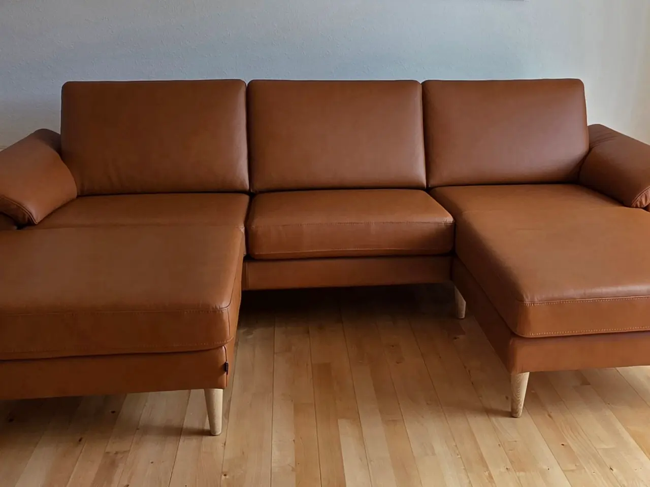 Billede 1 - Lædersofa med chaiselong og puf