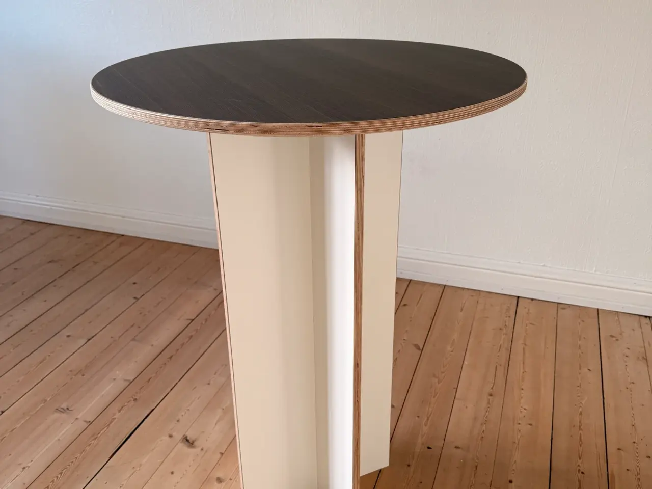 Billede 3 - Flotte ståbord/barbord 5 stk.