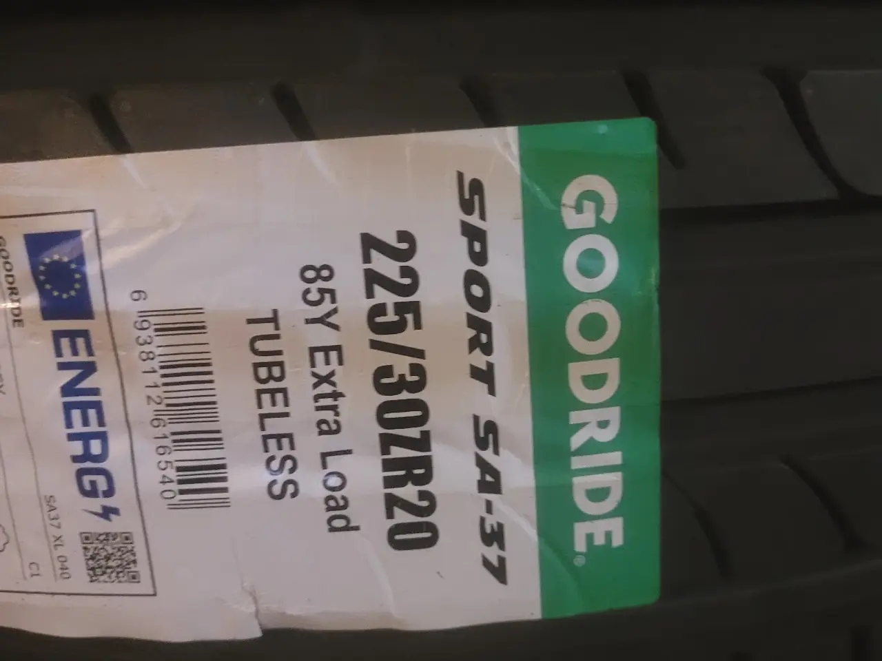 Billede 1 - 225 / 30 XR 20