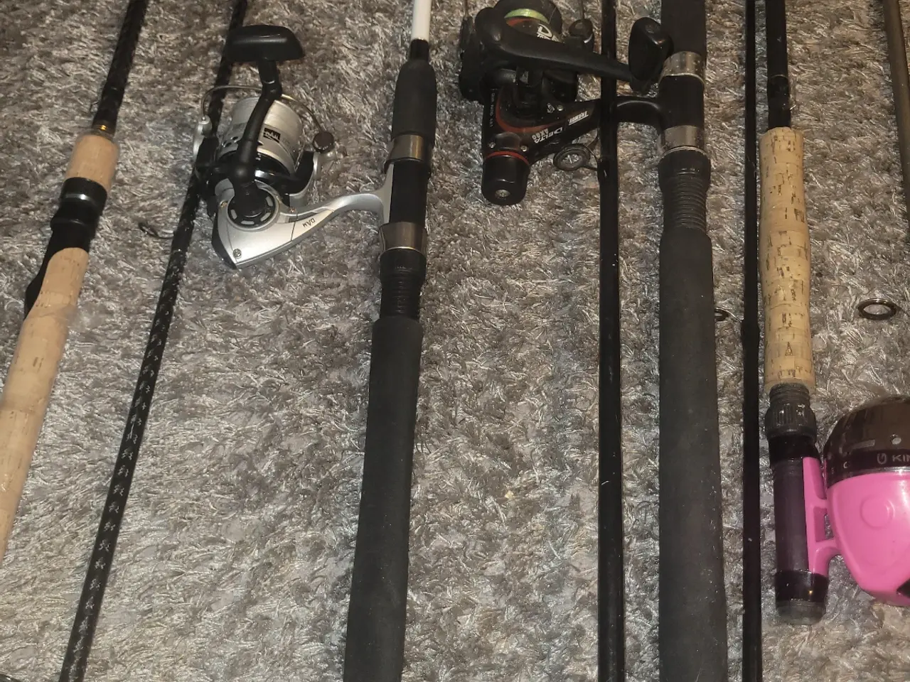 Billede 1 - blandet fiskestænger 6stk 200kr 2stk Ron Tomson 