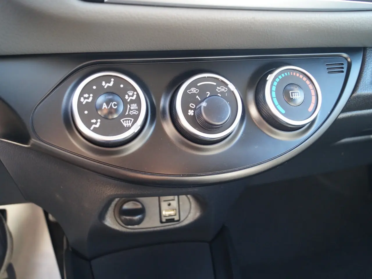 Billede 9 - Toyota Yaris 1,0 VVT-i T2 Van