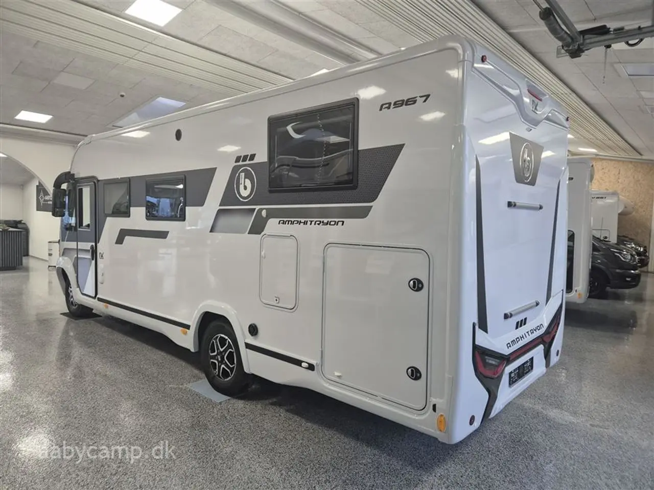 Billede 3 - 2026 - Benimar Amphitryon 998