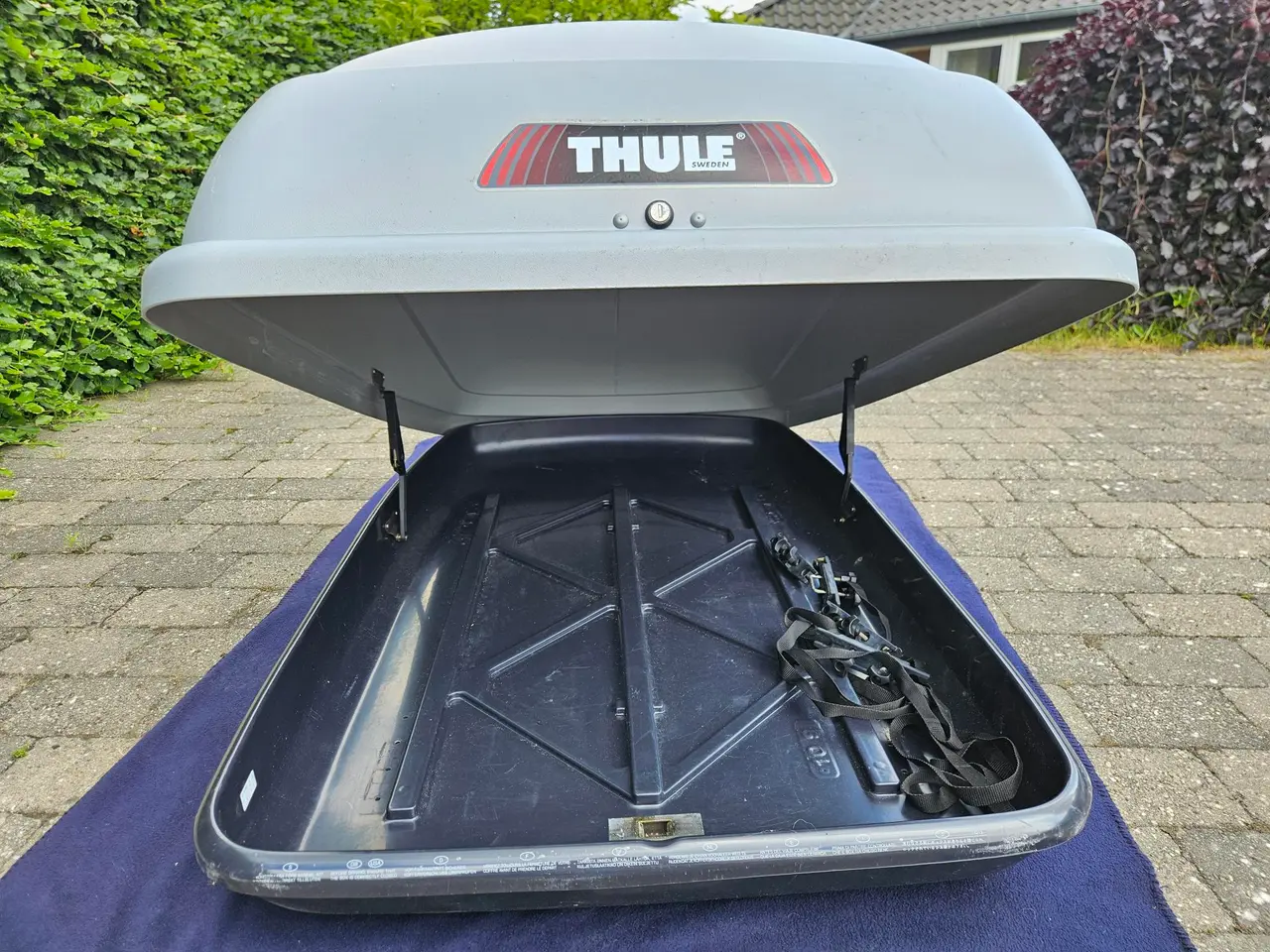 Billede 2 - Thule tagboks grå model Polar 100