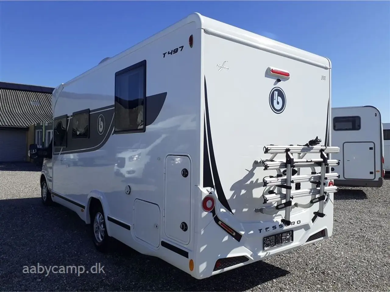 Billede 3 - 2022 - Benimar Tessoro 497 NK Pakke. Automatgear. solceller. markise. Lithium Batterier. Cykelstativ. Queensbed.