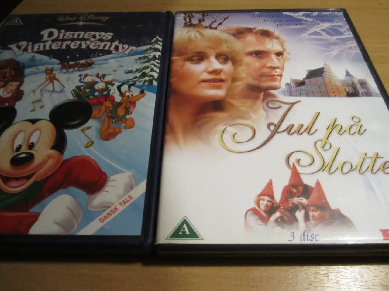 Billede 2 - BYD. JULEKALENDER og Julefilm.