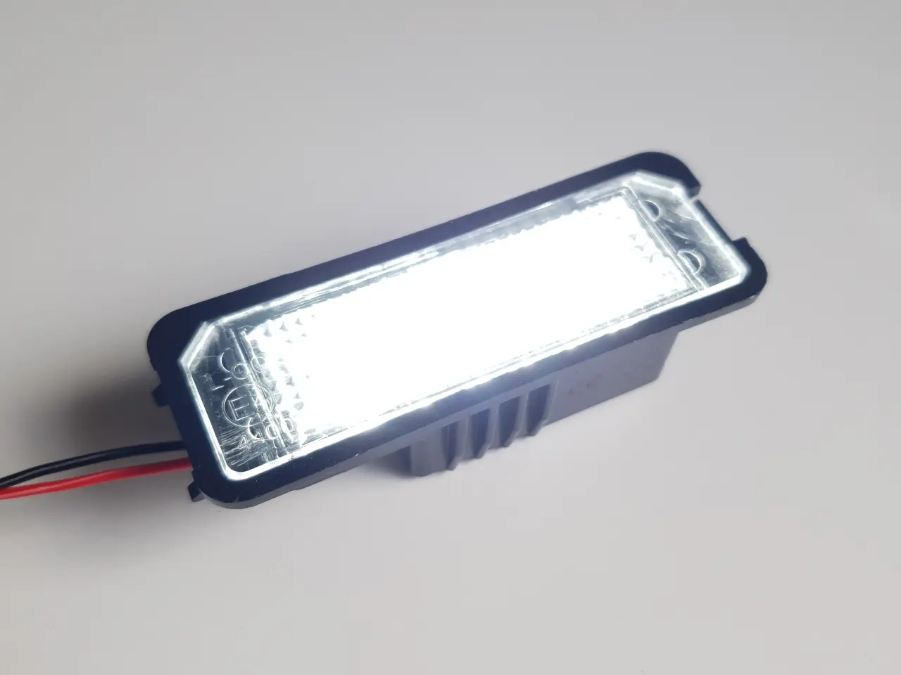 Billede 2 - NY! 36 LED Nummerpladelys 6000K / CANBUS