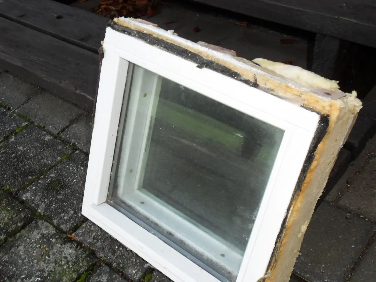 Billede 1 - VINDUE  41x41 cm.  Fastkarm. Dobb. glas