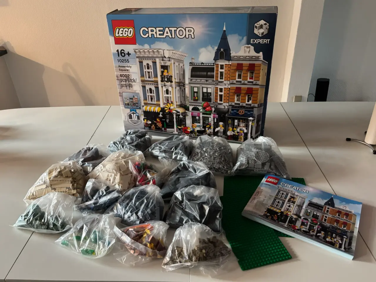 Billede 1 - 10255 Creator Assembly Square byggesæt.