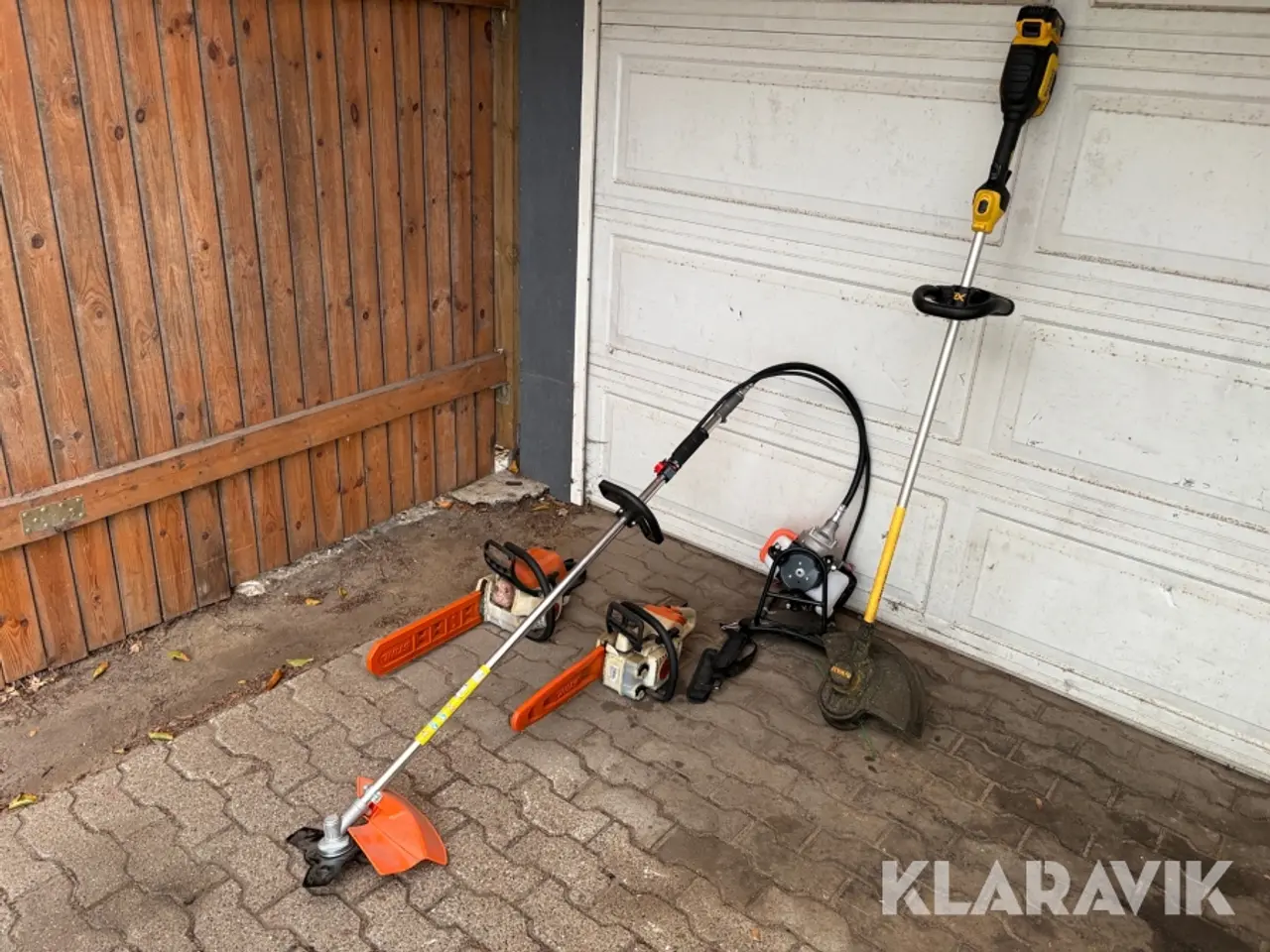 Billede 1 - Motorsave og buskryddere DeWalt, Stihl, 4 styk i alt
