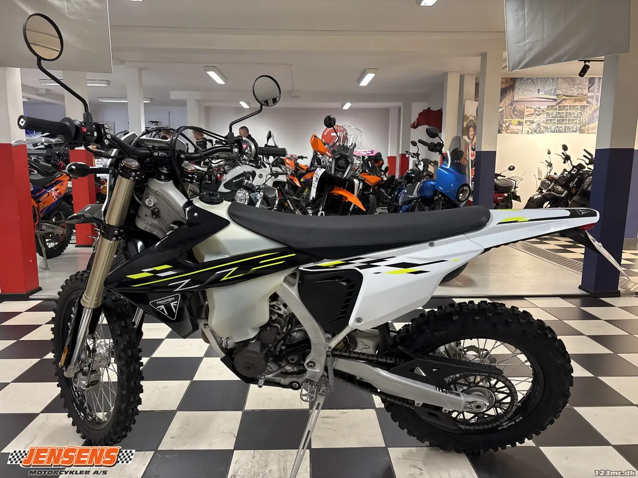 Billede 4 - Triumph TF 450-E