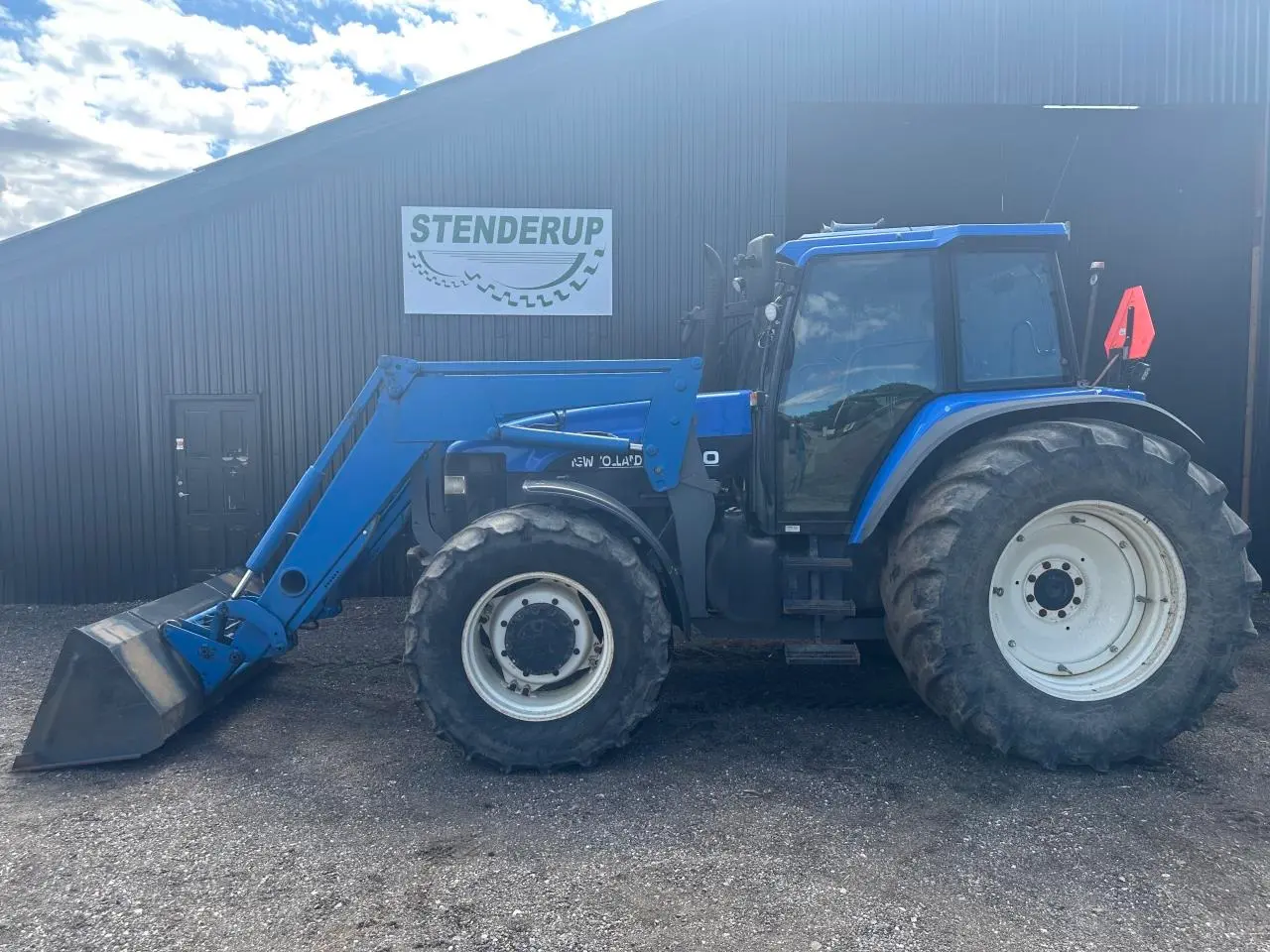 Billede 1 - New Holland 8560