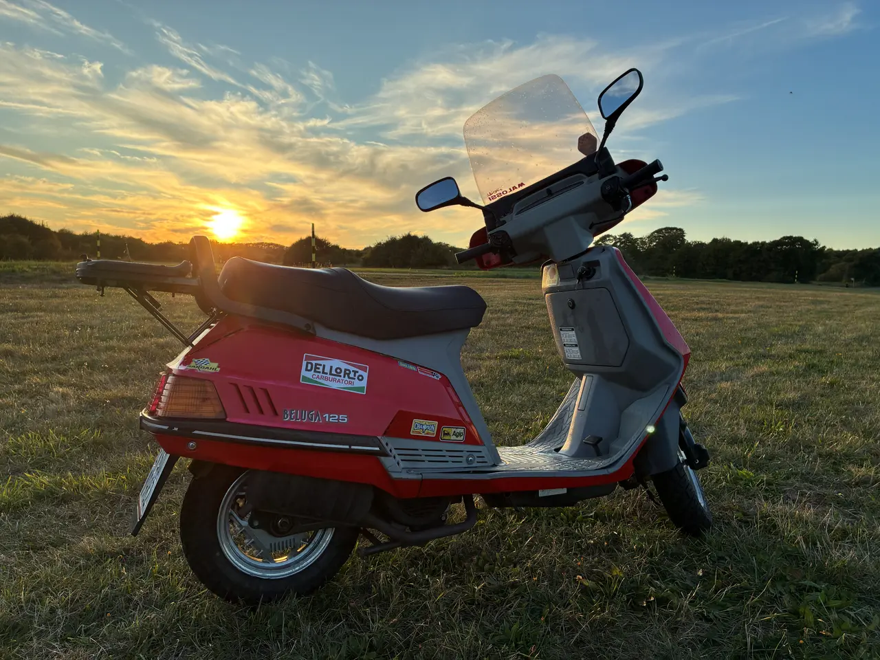 Billede 2 - Fed og brugbar 90’er-klassiker – Yamaha Beluga 125