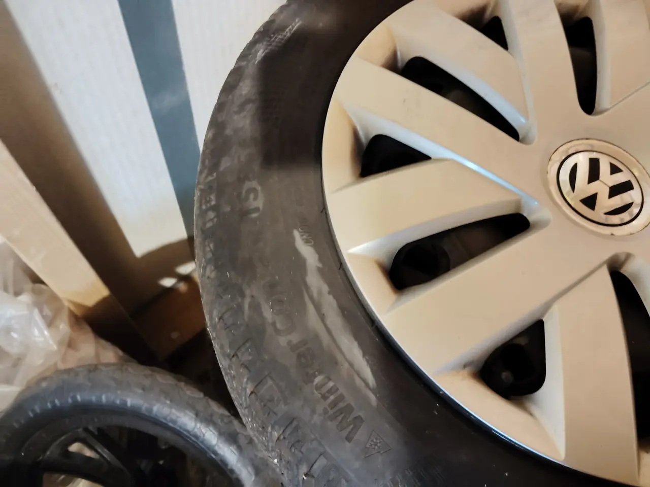 Billede 2 - Vinter fælge til vw de er som nye