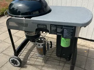 Weber kuglegrill m gastændning