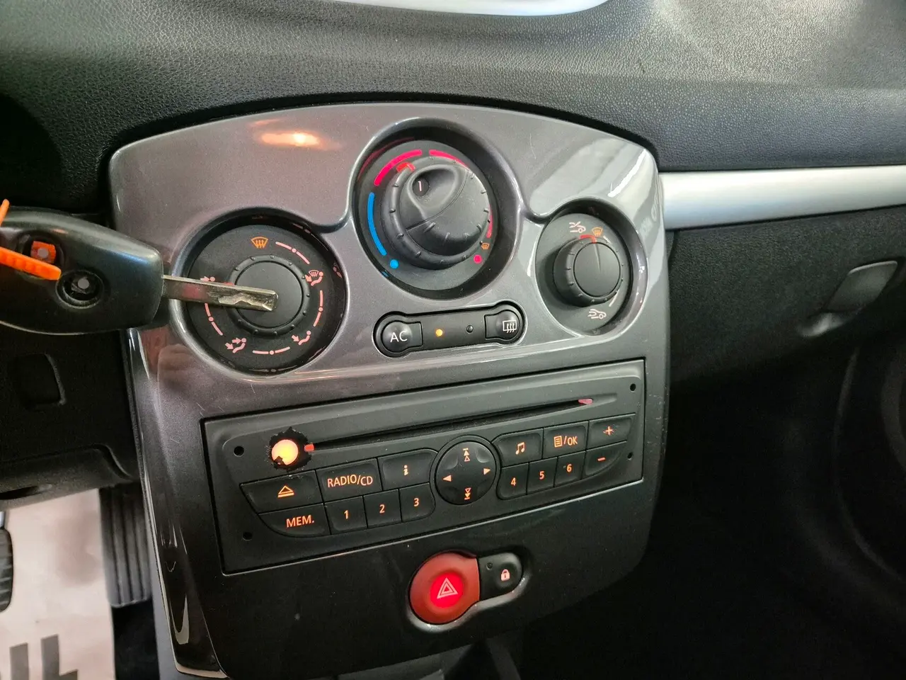 Billede 9 - Renault Clio Sport Tourer 1,2 TCE Expression 100HK Stc