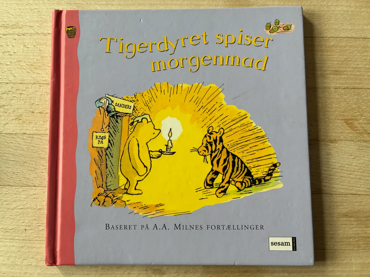 Billede 1 - Tigerdyret spiser morgenmad, Ulla Oxvig (oversætte