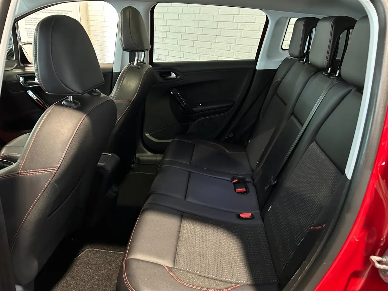 Billede 15 - Peugeot 2008 1,6 BlueHDi 100 GT Line Sky