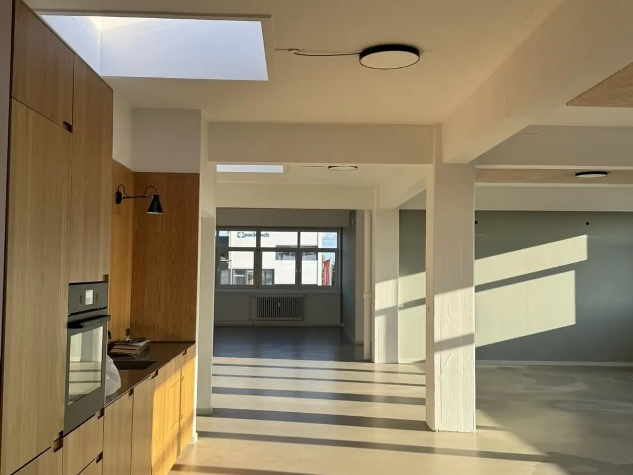 Billede 9 - Centralt beliggende ejendom med synlig facade mod Herlev Hovedgade