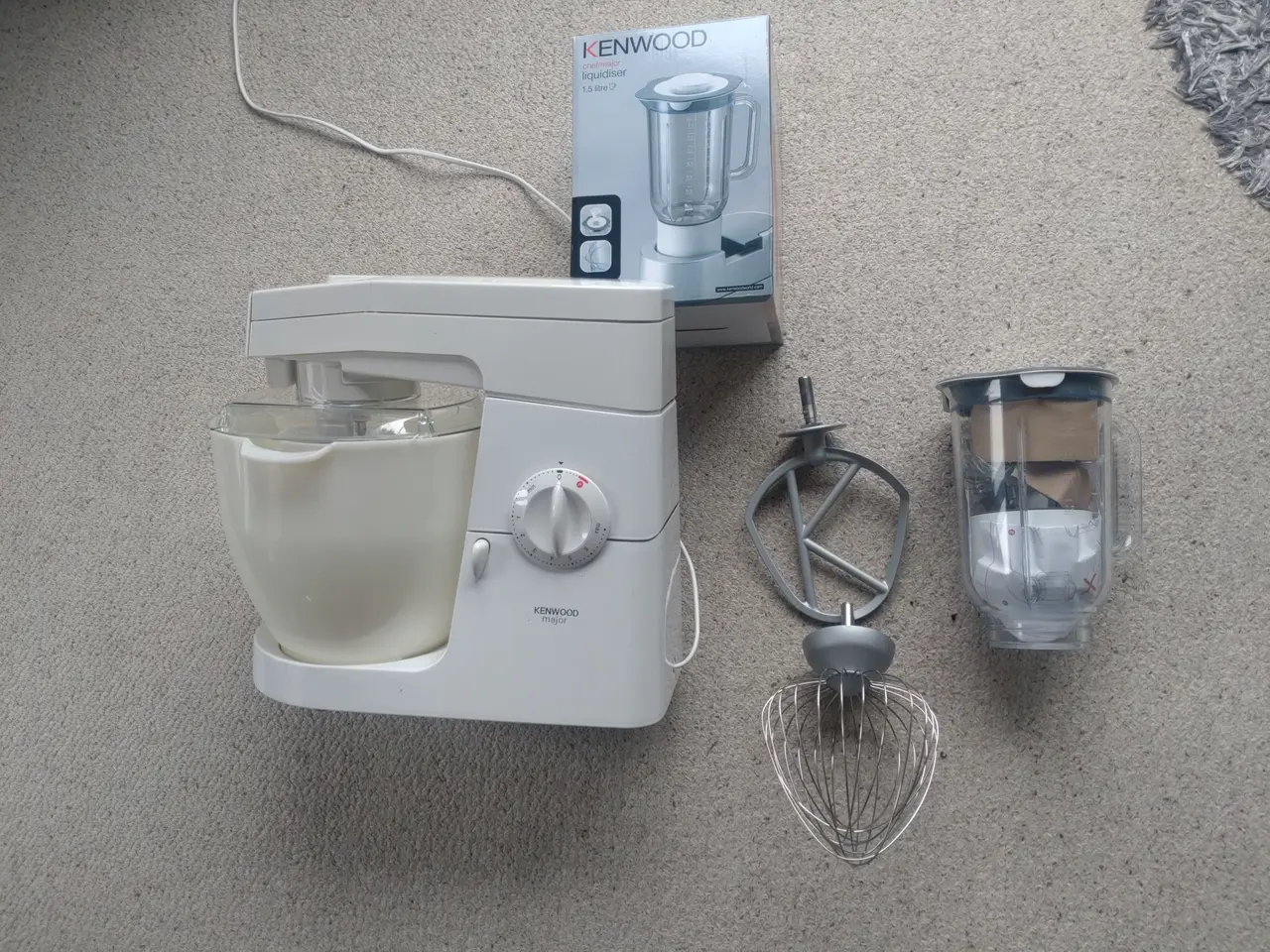 Billede 2 - Kenwood Major køkkenmaskine 900w med blender, hvid