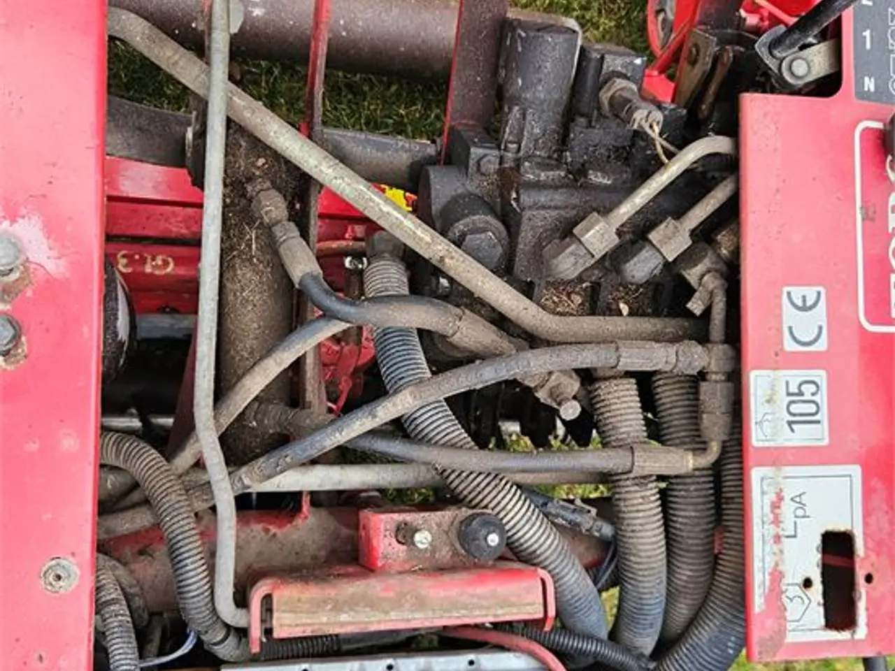 Billede 38 - Toro Greensmaster 3100 - Cylinder lawn mower - With 3 verticutter heads
