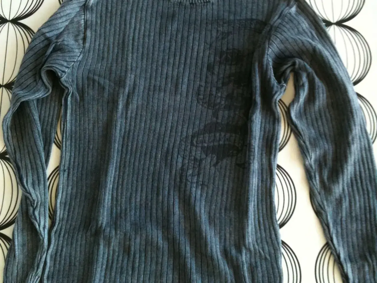 Billede 1 - Sweatshirt ID