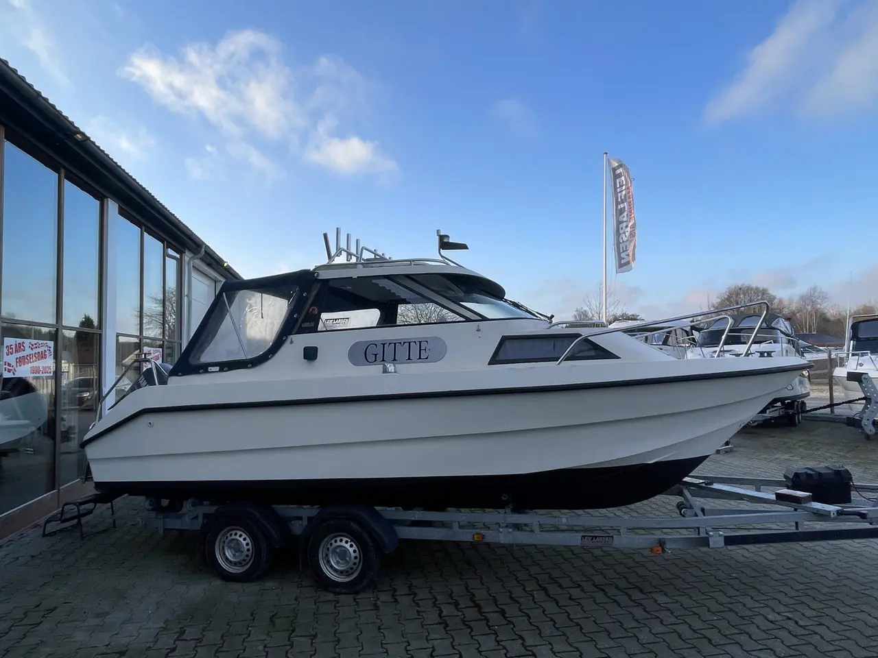 Billede 4 - Uttern 6200 CC