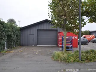 Centralt beliggende lager-/produktionshal i Nordhavn