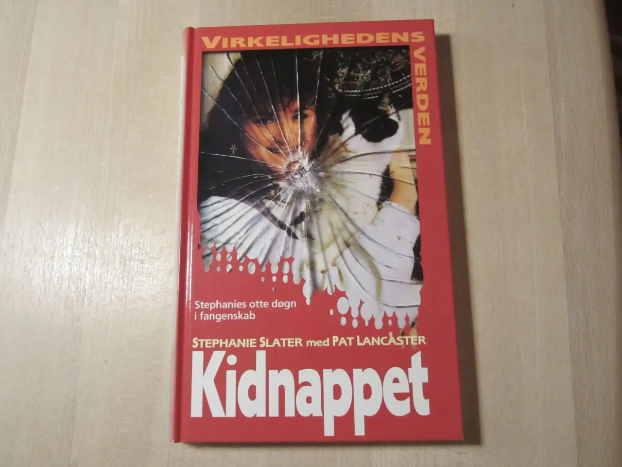 Billede 1 - Bog - Kidnappet af Stephanie Slater
