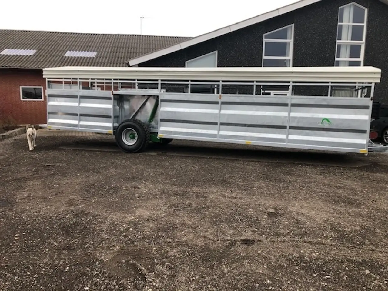 Billede 3 - NOC Agro Grisevogn med højdeløft V10250 GALVANISERET.